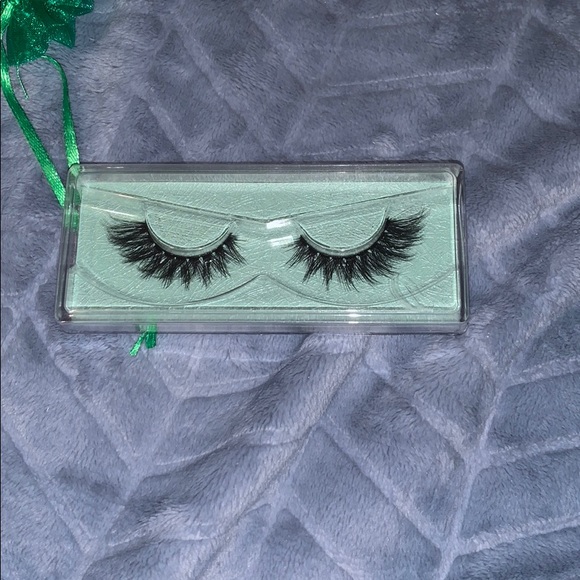 (1 LEFT)Sweetie-pie💋 false eyelashes - Picture 7 of 8